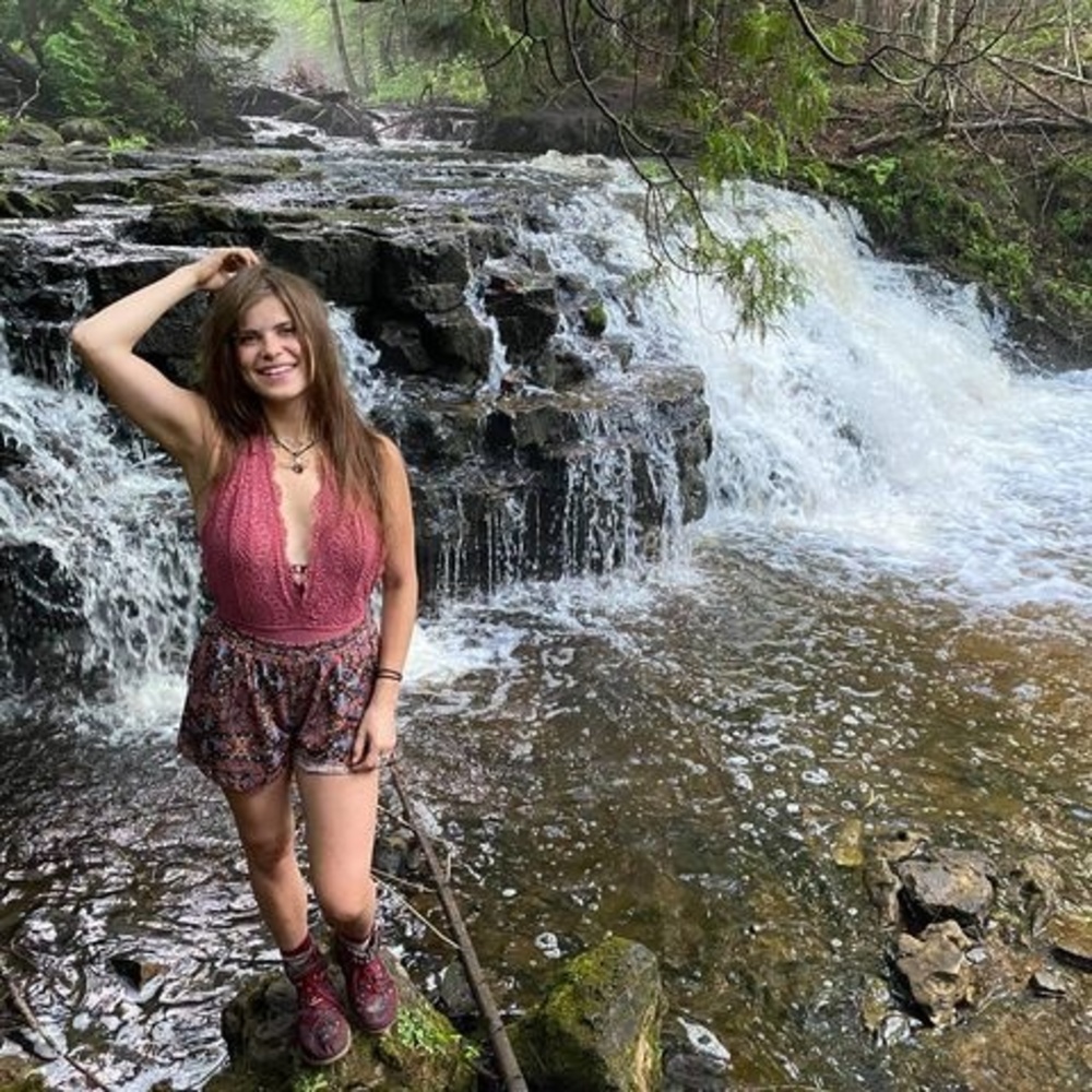 Meet your Posher, Laüren